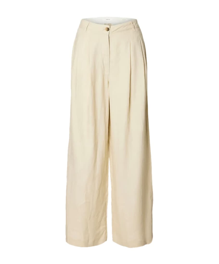 Casual pants with belt loops