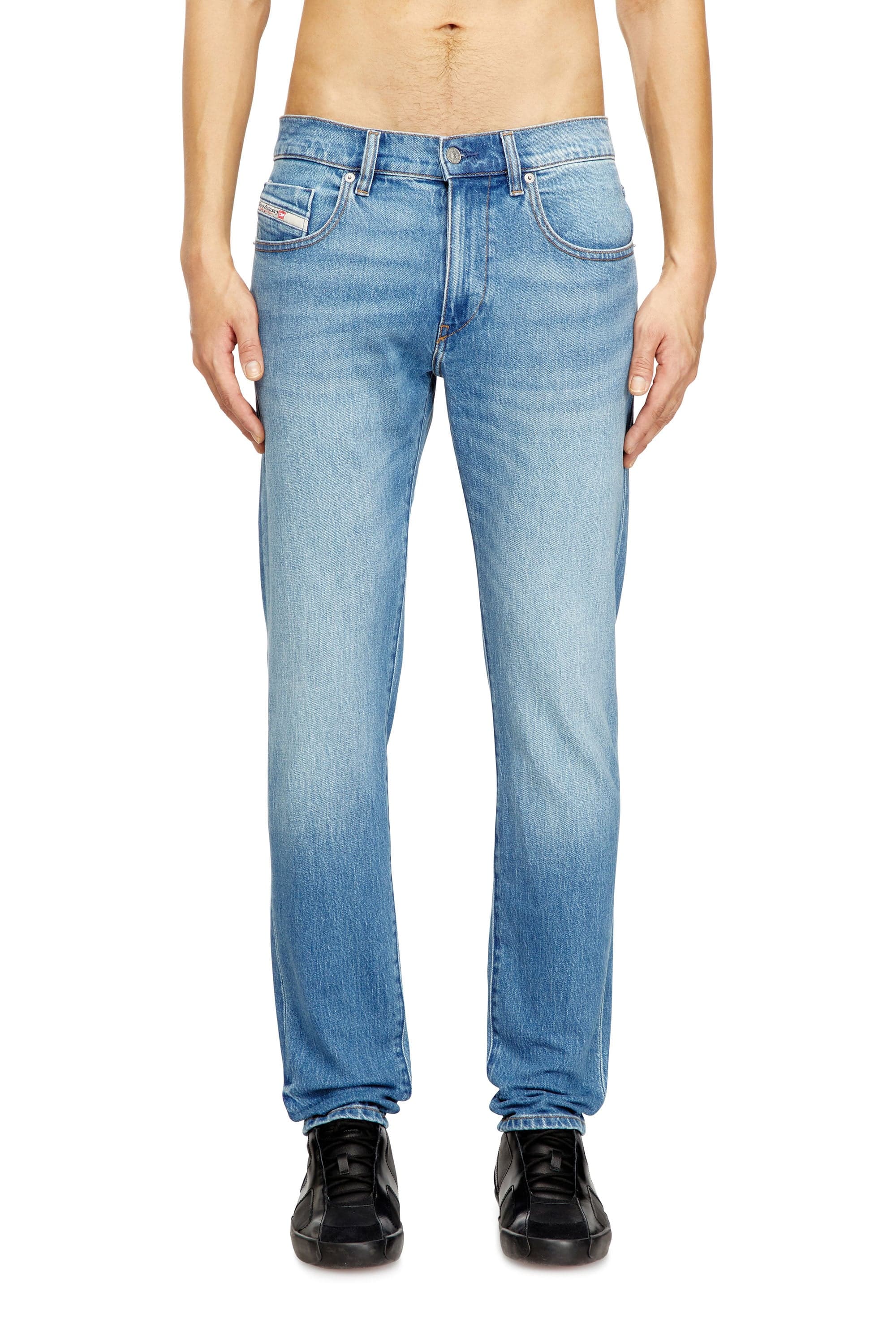 Diesel - Slim Jeans Regular Waist 2019 D-Strukt - Jeans - Man - Blue
