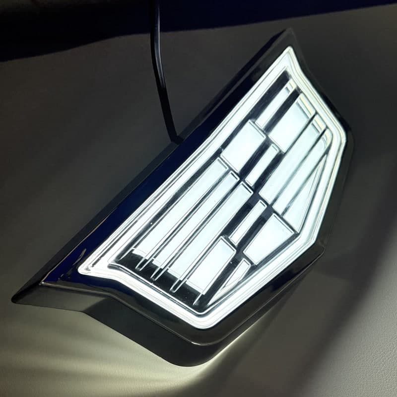Cadillac CTS Light Up Emblem?