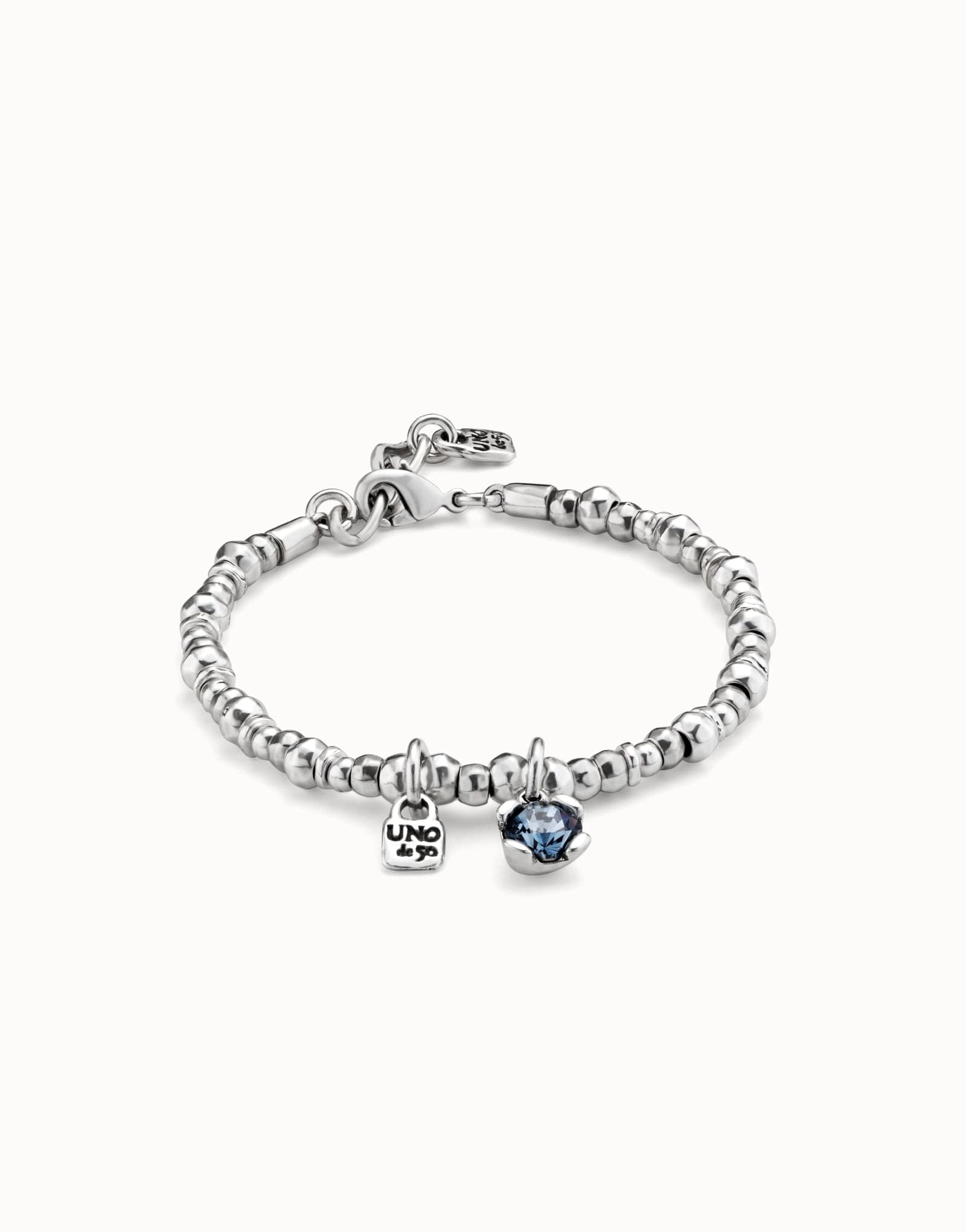 Beaded stretch bracelet with blue crystal